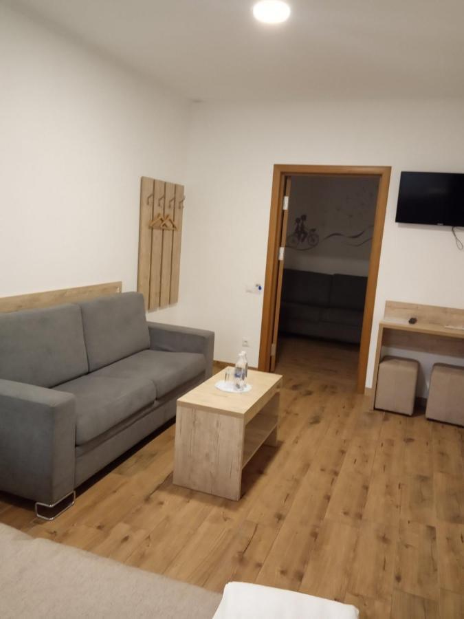 Hotel Bonus Коломия Екстер'єр фото